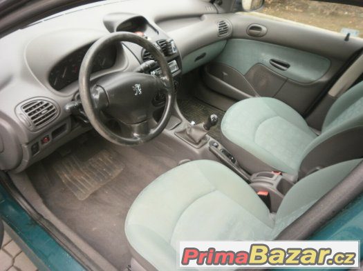 PEUGEOT 206 – fotografie 5