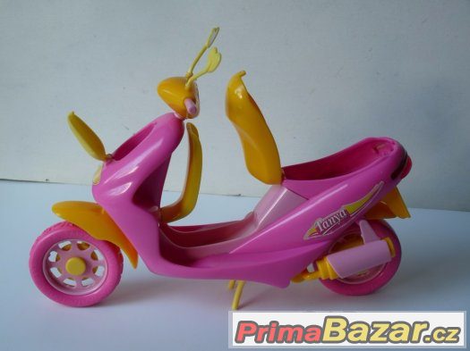 Skůtr pro panenku Barbie – fotografie 4