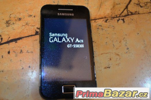 Samsung Galaxy Ace GT-S5830i – fotografie 1