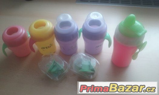 Sada hrnečků Avent s příslušenstvím - výborný stav – fotografie 1