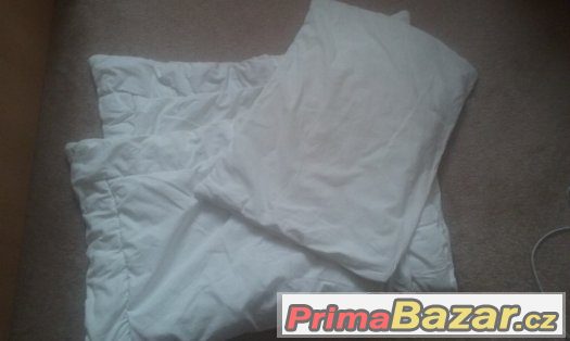 Polštářek a peřinka do dětské postýlky - výborný stav – fotografie 1