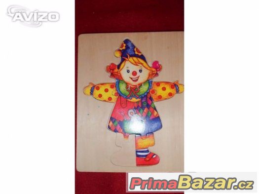 Knížečka a různé puzzle – fotografie 2