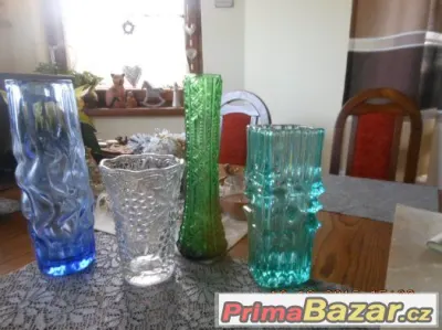 4x NÁDHERNÉ STARÉ VÁZY-RŮZNÉ BARVY