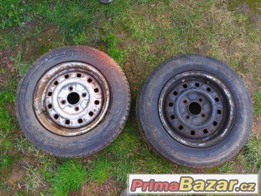 8) Ford, letní/zimní pneu s disky 175/70/13 – fotografie 1