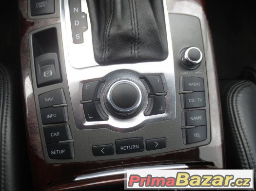 AUDI A6 - SEDAN 4.2 BENZÍN - dily – fotografie 5