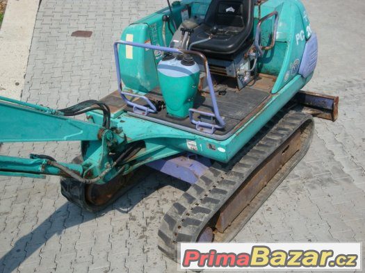 Pásový bagr KOMATSU PC20, hmotnost 2t, dobrý stav – fotografie 4