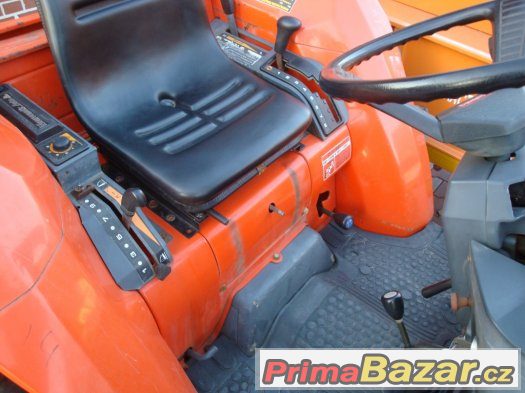 Výkonný malotraktor KUBOTA Grandel GL27 DT s výkonem 27 Hp – fotografie 3