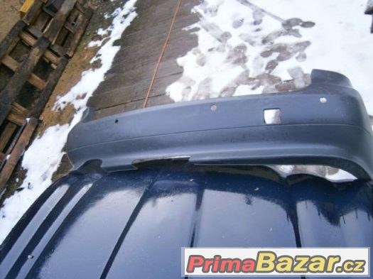 bmw 535 zadni naraznik v plnici pripraven na lak – fotografie 4