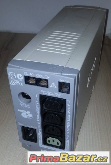 Záložní zdroj APC Back-UPS CS 650 (BK650EI) – fotografie 2