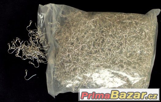 Bižuterní materiál- jehly, afroháčky, karabiny, řetězoviny – fotografie 3
