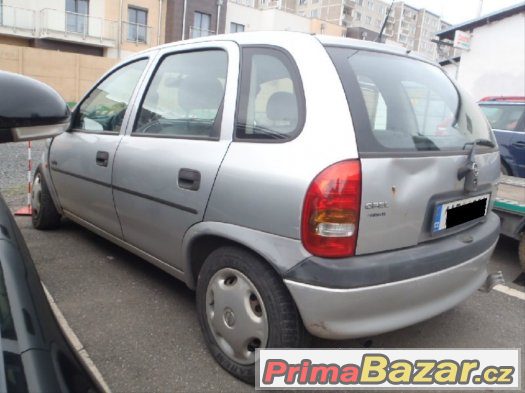 Opel corsa 1.0 1998 – fotografie 2