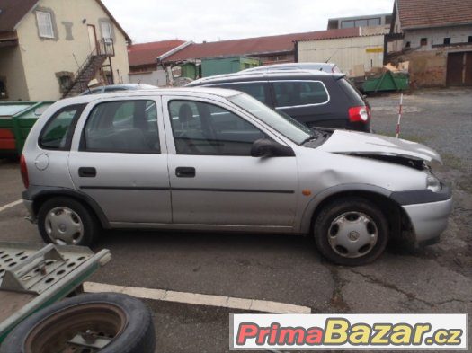 Opel corsa 1.0 1998 – fotografie 3