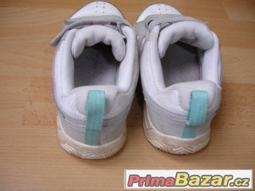 Botičky, tenisky, boty NIKE pro cácorku, vel. 29,5 – fotografie 4