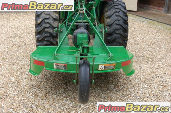 John Deere 790 - traktor je v perfektním stavu! – fotografie 3