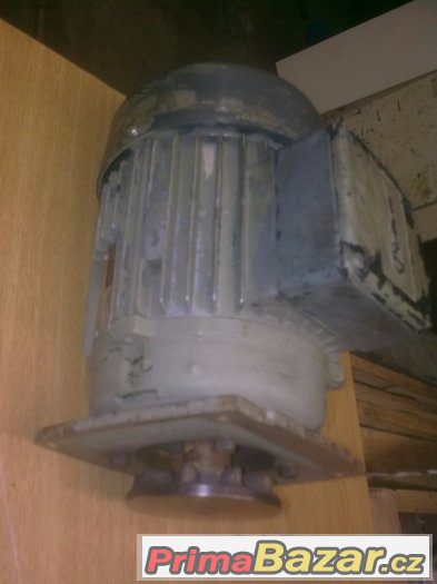 přírubový el.motor bauknecht 380v,0,25kw – fotografie 3