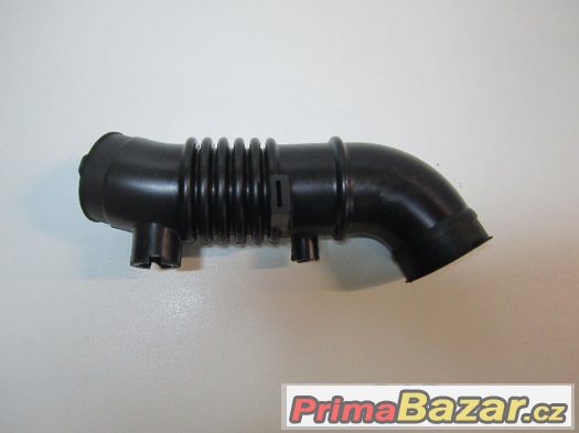 Hadice sání Mazda 323 BA 1,5i – fotografie 1