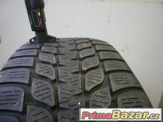 Prodám 2 x zimní pneu Bridgestone 225/55-17 – fotografie 4