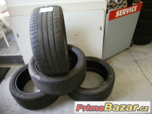 Prodám 4 x letní pneu Dunlop 255/40-19 – fotografie 1