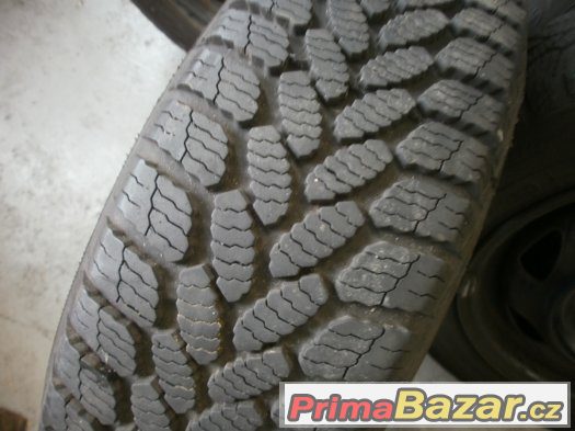 Prodám komplet zimní sadu Ford pneu 155/70-13 Debica – fotografie 2