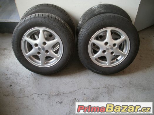 Prodám alu kola  Renault pneu letní Barum 165/70-13 stav 99% – fotografie 1