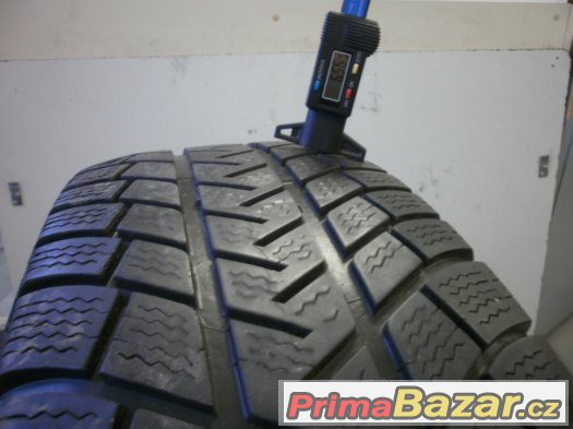 Prodám 2 x zimní pneu Michelin 235/65-17 – fotografie 3