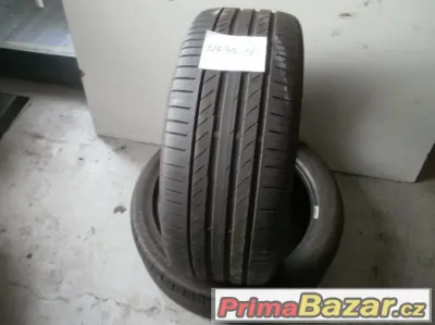 Prodám 2 x letní pneu Continetal 225/45-17