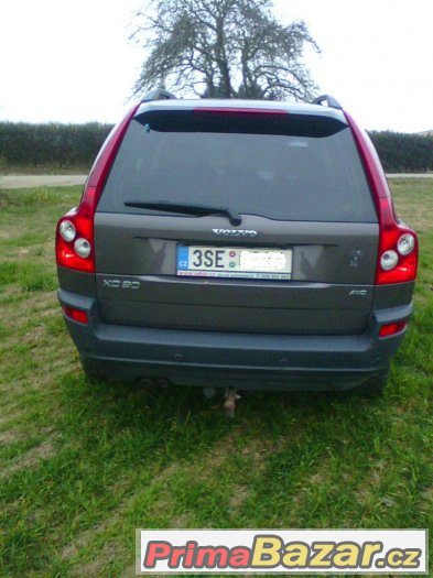 Volvo XC90 AWD 2.4 D5 manuál 136KW summum – fotografie 4