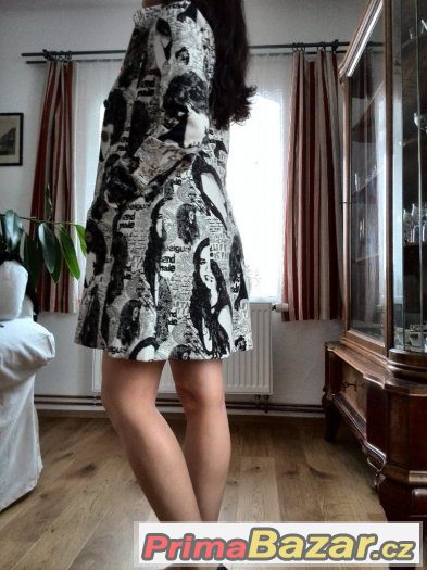 Jarní kabátek Desigual – fotografie 1