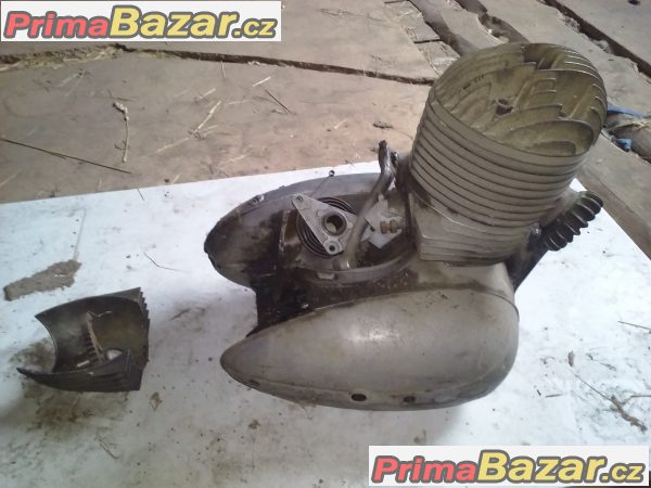 motor 250 – fotografie 5