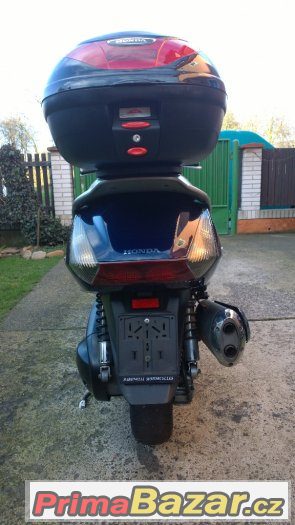 Honda Silver Wing 600 CM 37 kw – fotografie 3