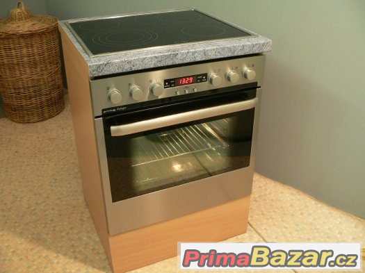 Nerezový vestavný sporák Privileg ProComfort 60100 – fotografie 1