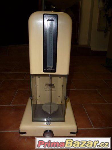 poloautomatické laboratorní váhy – fotografie 5