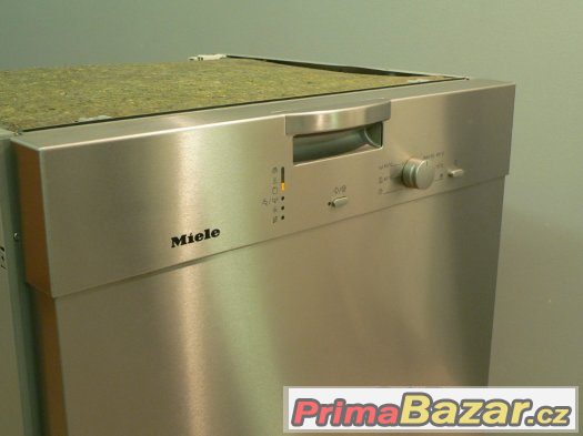 Miele myčka G1022U celonerezová – fotografie 4