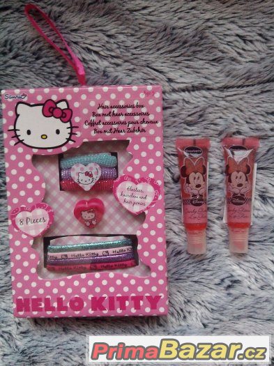 Set gumiček Hello Kitty a dětský lesk na rty Minnie – fotografie 1