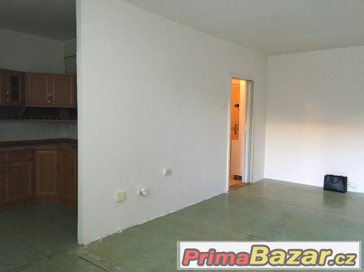 PRODEJ MALÉHO BYTU S BALKONEM CENTRUM MĚSTA TEPLICE – fotografie 4