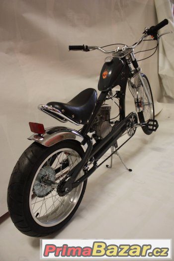Jízdní kolo CHOPPER FIRE HORSE a motorem 70 ccm – fotografie 2