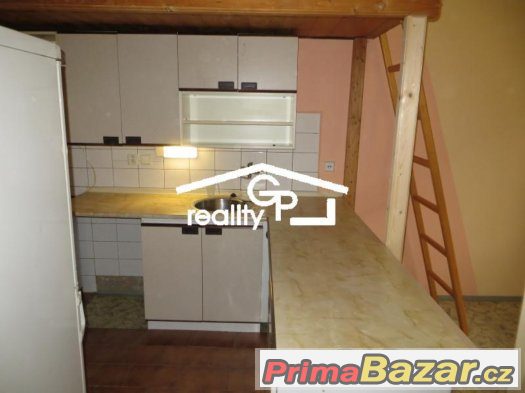 Pronájem 2+kk, ul. Skuherského, Č. Budějovice – fotografie 1