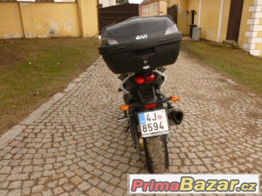 Yamaha FZ 8 Rok 2011 ABS – fotografie 4