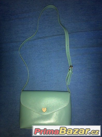 crossbody kabelka – fotografie 4