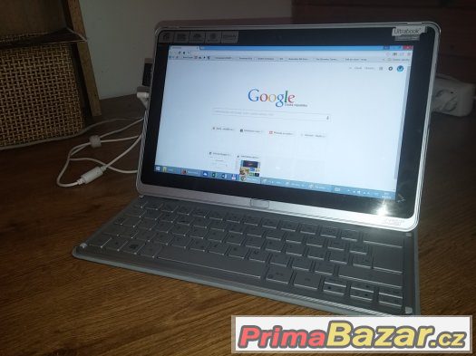 Acer Aspire P3-171 ultrabook + tablet – fotografie 1