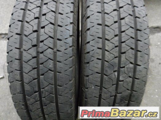 letni pneu BARUM 195/70/15C 104/102R – fotografie 1