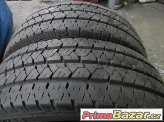 letni pneu BARUM 195/70/15C 104/102R – fotografie 4