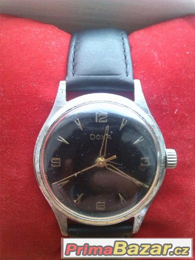 stare hodinky Doxa cerne – fotografie 1