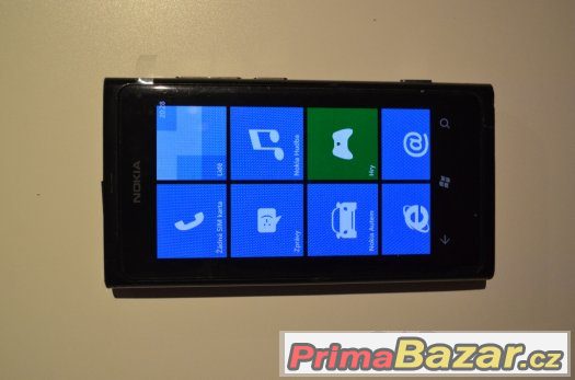 Nokia Lumia 800 černá – fotografie 1