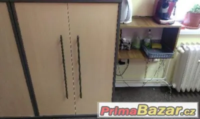 2x skříňka