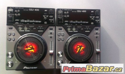 Pioneer CDJ 400 – fotografie 1