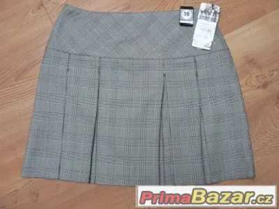 NOVÁ sukně CaA vel.38, PC 498,-