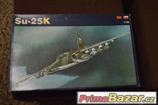 Prodám nový plastový model Su-25K – fotografie 1
