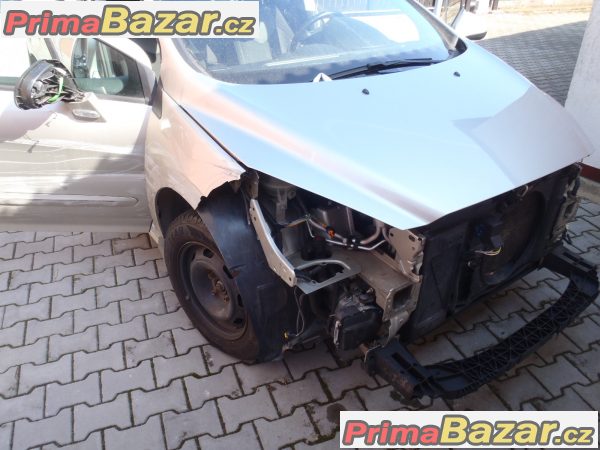 PEUGEOT 308 havarovany bok + p – fotografie 2