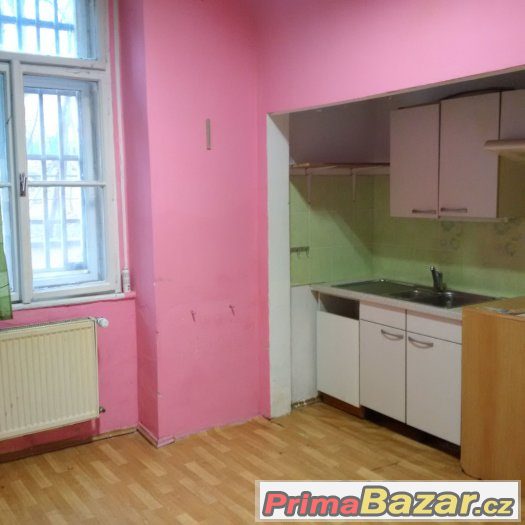 Obchodní prostor 50m2 u nám.Bratří Synků – fotografie 3